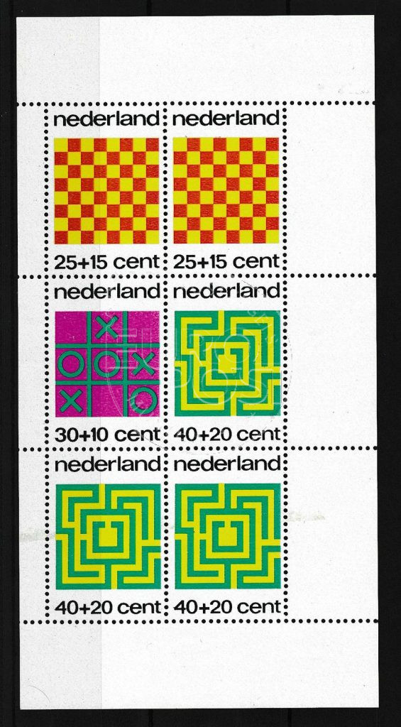 Países Bajos 1973 Bloque de sellos para niños NVPH 1042