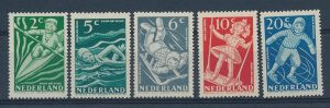 Nederland 1948 Kinderzegels NVPH  508-12 1