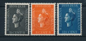 Países Bajos 1938 40º aniversario del reinado de la reina Guillermina NVPH 310-12 MNT