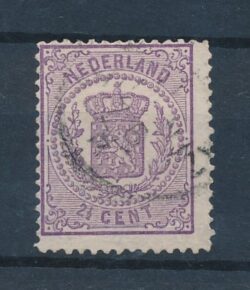 Nederland 1867 Wapenzegel 2½ cent violet NVPH 18 gestempeld